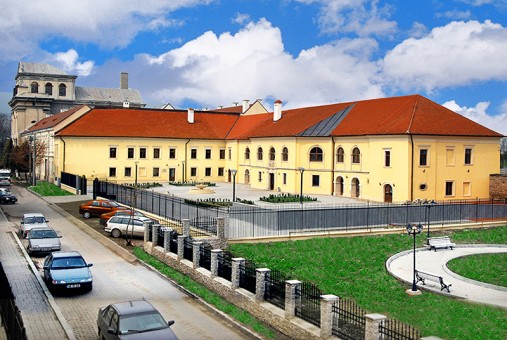 University-of-Alba-Iulia.jpg